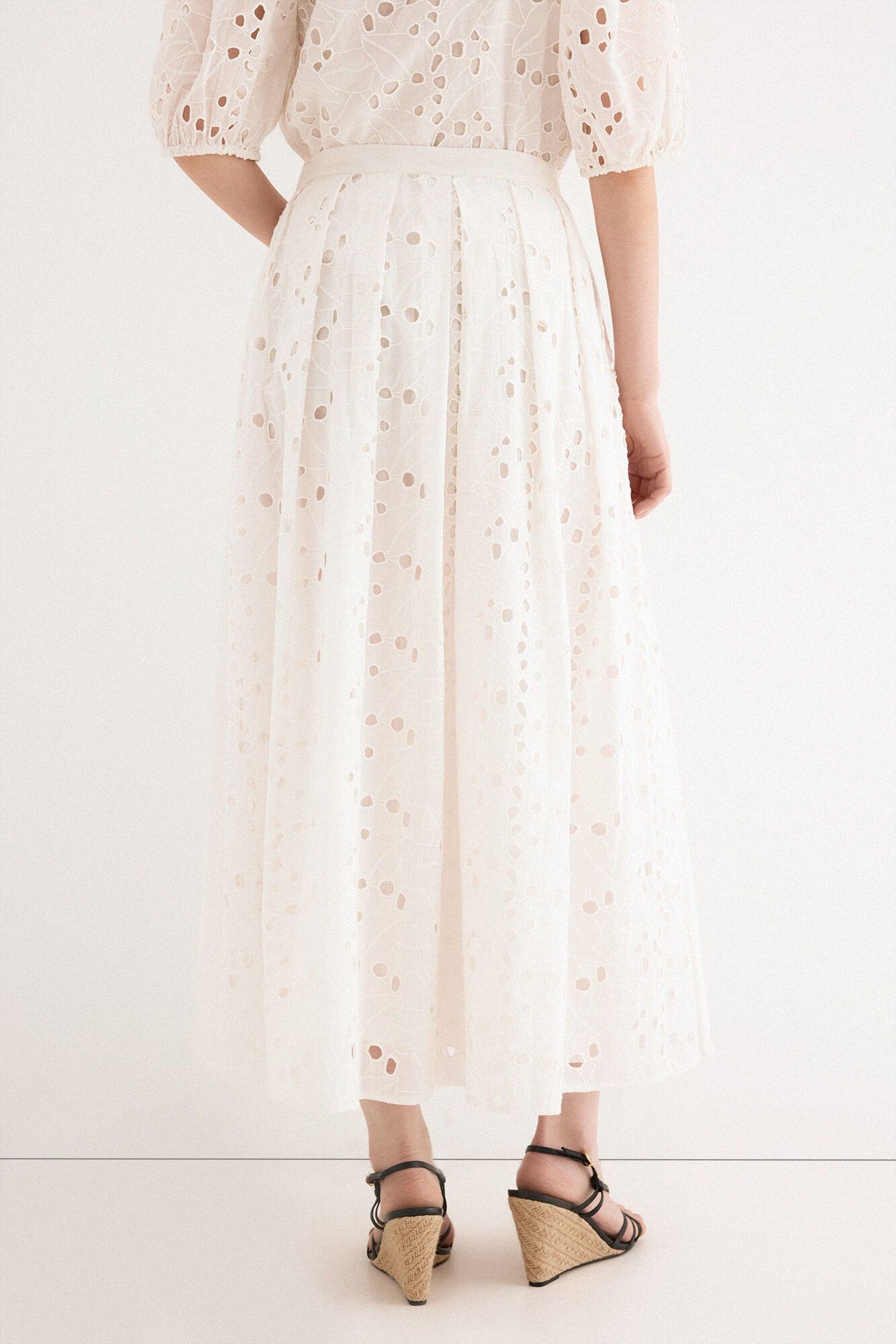 TFP by Tamara Falc&oacute; Embroidered skirt