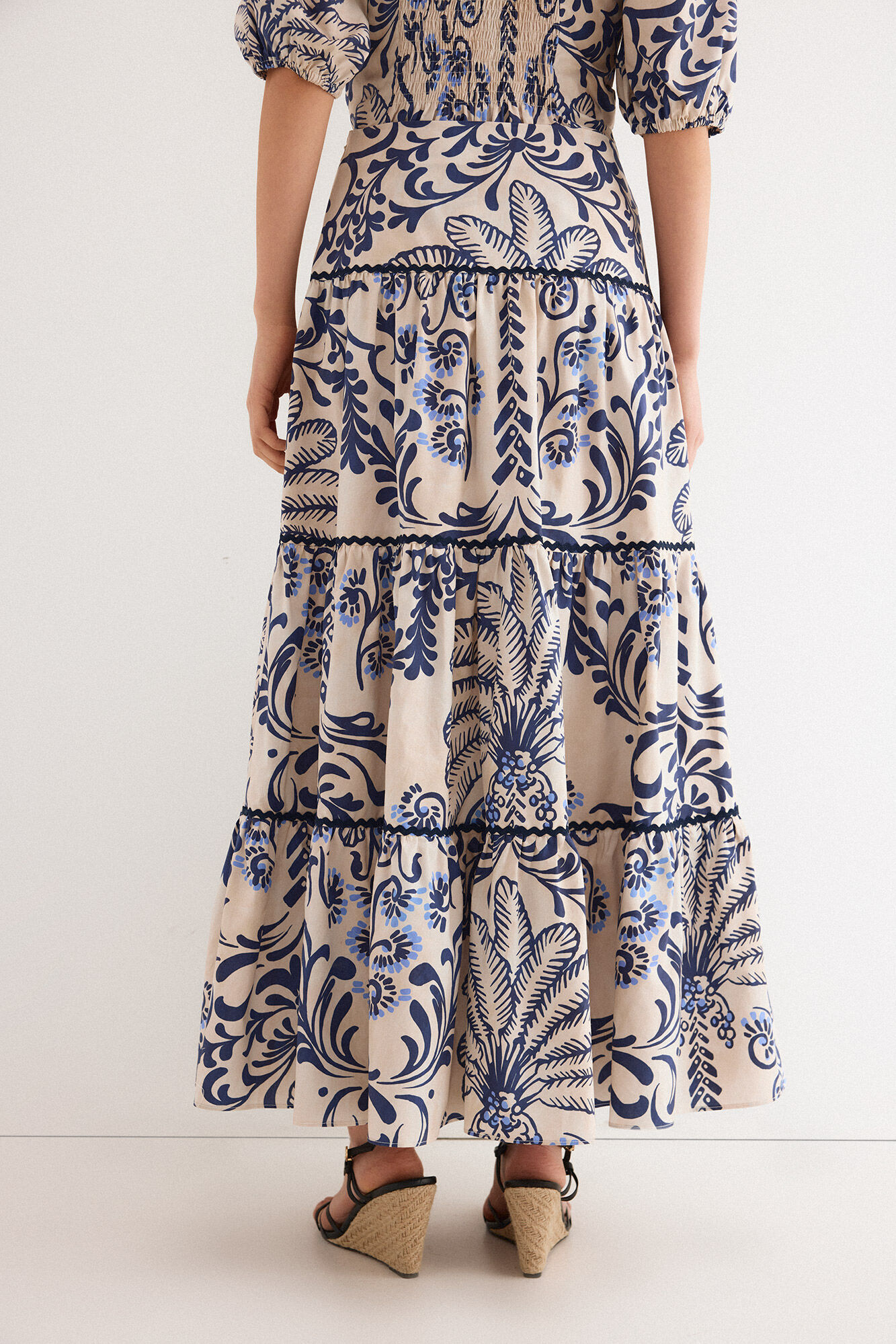 TFP by Tamara Falc&oacute; Printed tiered skirt Ecru