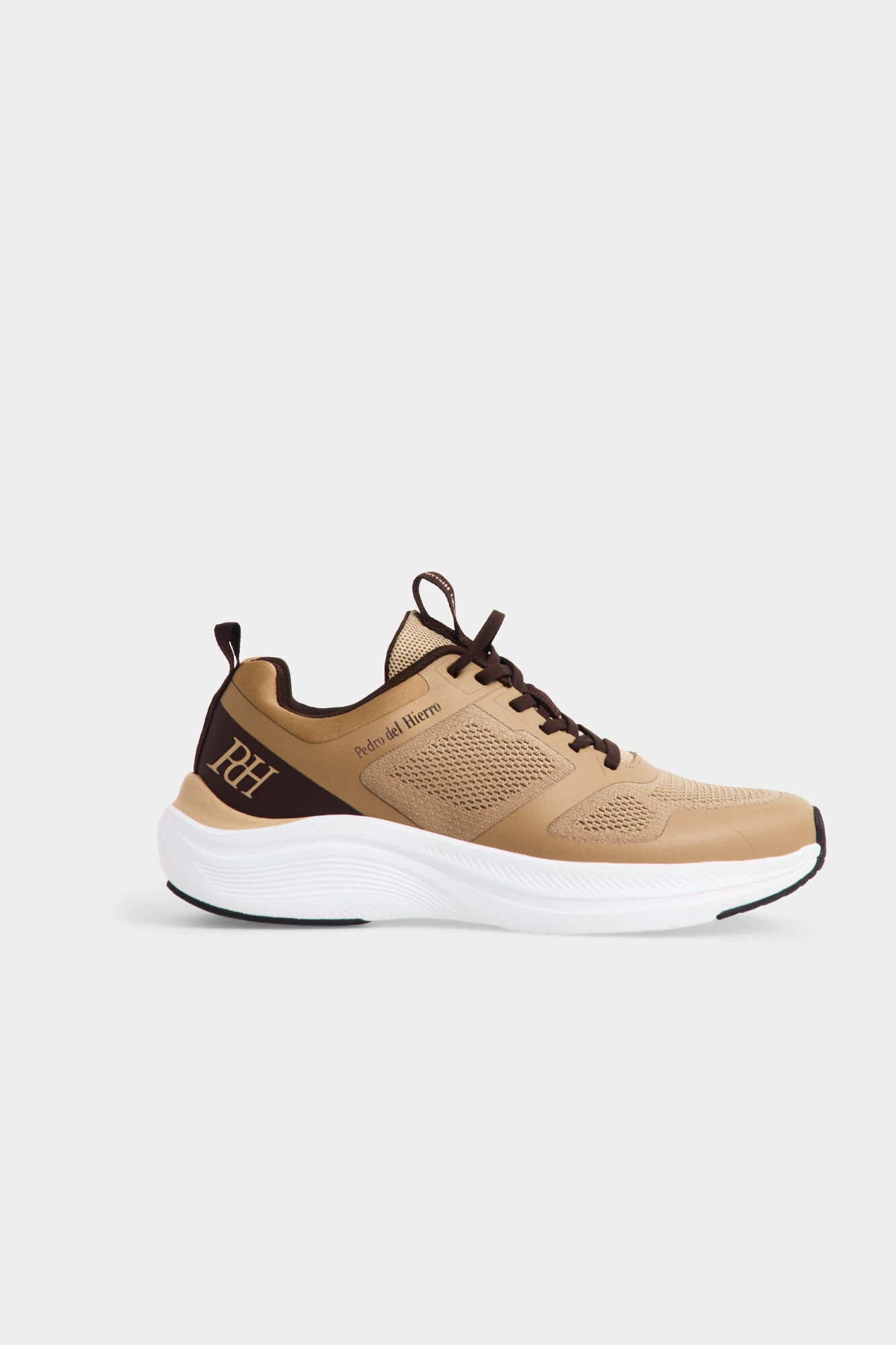 Pedro del Hierro Ultralight fabric lace-up sneaker
