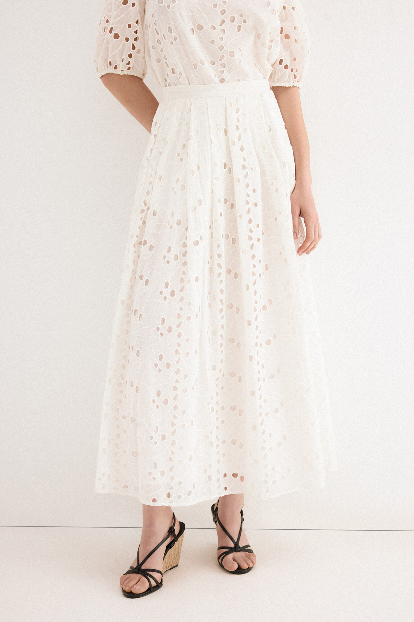 TFP by Tamara Falc&oacute; Embroidered skirt