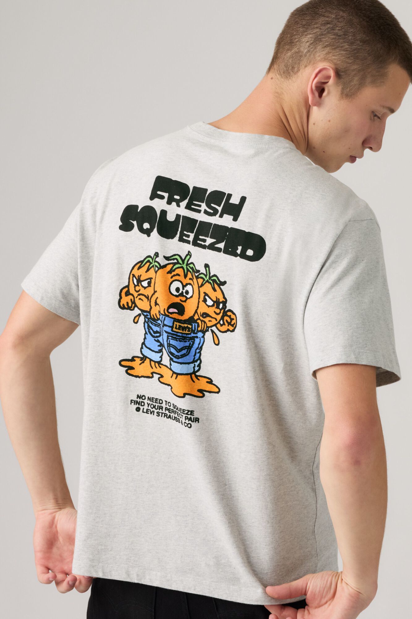 Levi's T-shirt de manga curta cinzento