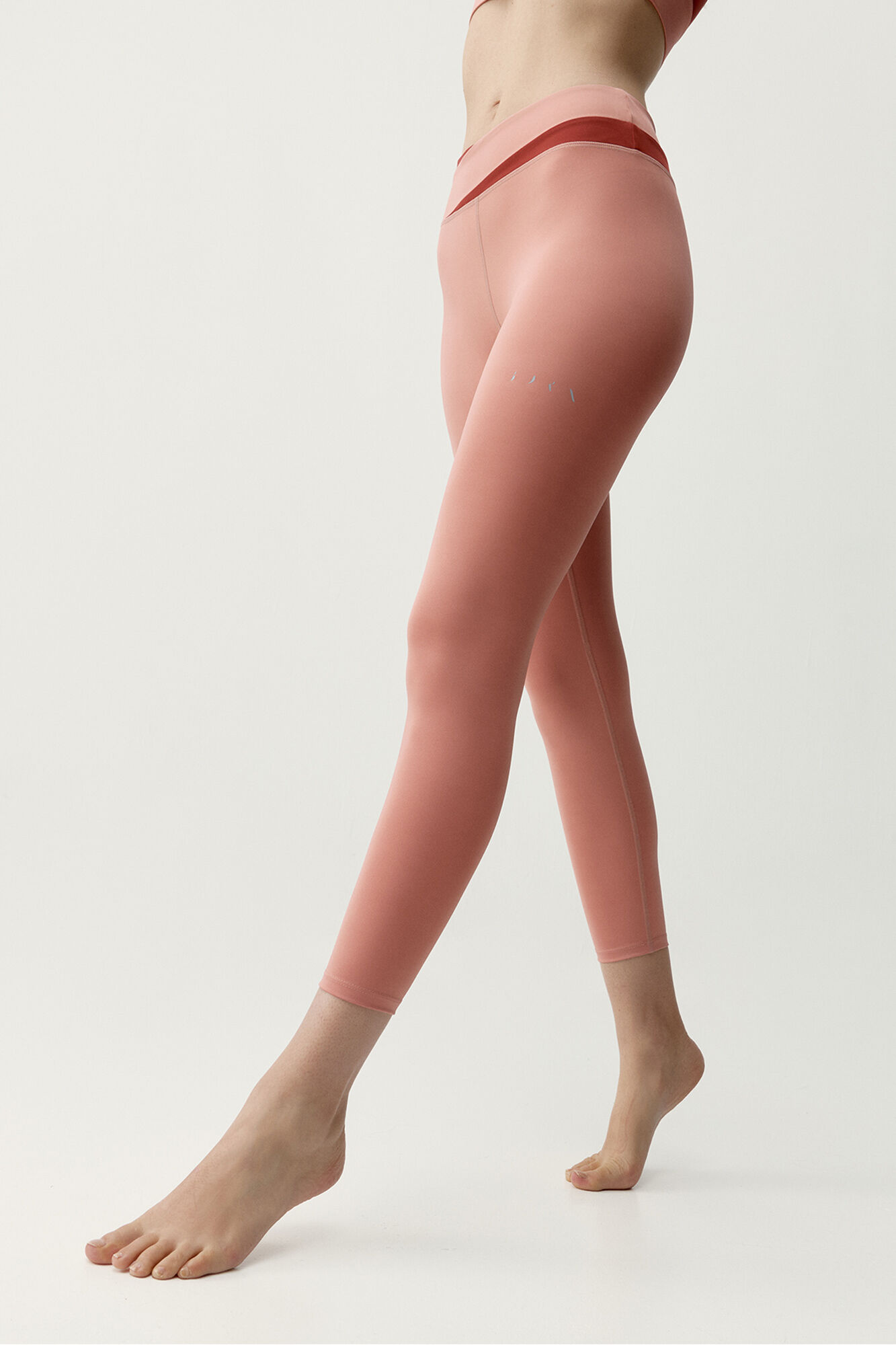 Born Living Yoga Leggings desportivos Kate coral/vermelho