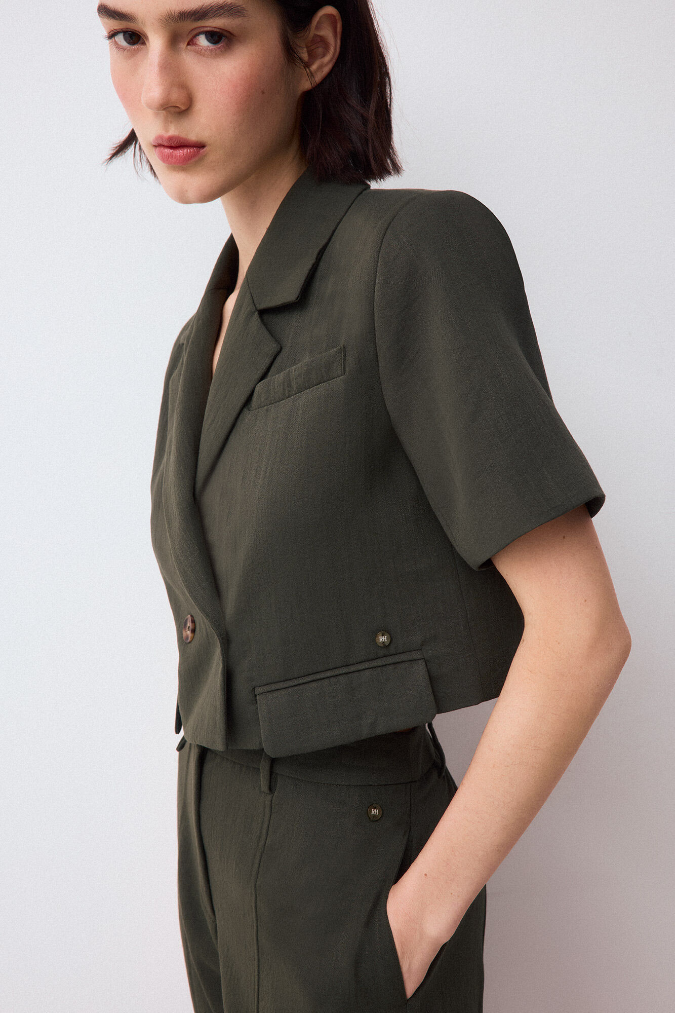 Conjunto de pantal&oacute;n y blazer